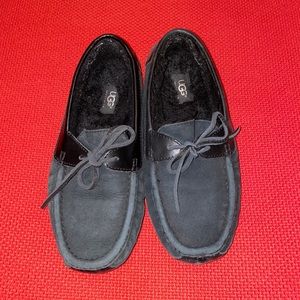 UGG Moccasins: Olsen Slipper